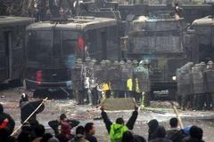 Chile - masové demonstrace proti prezidentu Sebastianu Pinerovi