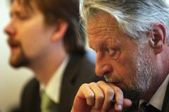 Sabina Slonková na jednání výboru pro obranu a bezpečnost