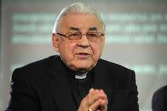 interpelace - Umění bilancovat