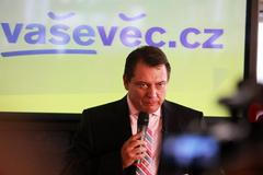 Paroubek křtí web Vaše věc