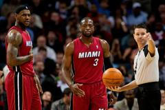 NBA: Miami - Charlotte: Le Bron James, Dwyane Wade