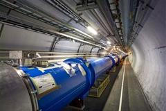 Tunel urychlovače v CERNu
