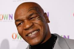 Mike Tyson - Evander Holyfield
