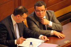 Schůze sněmovny a K6