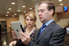 Medvedev iPad - ilustračka