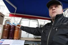 Farmářské trhy na náměstí Jiřího z Poděbrad