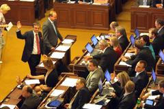 Ve sněmovně po prázdninách