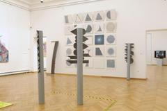 Ceny kritiky - 4. ročník 2011 se zadáním "Malba a jeji přesahy" - instalace