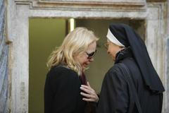 Pražská křižovatka - Dagmar Havlová