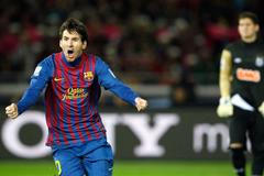 MS klubů: Barcelona - Santos (Messi)