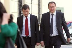 Sněmovna se poprvé schází