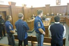 Soud se žháři z Vítkova