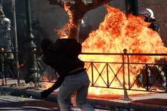 Řecko - protesty na náměstí Syntagma 2