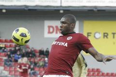 Leonard Kweuke, útočník fotbalové Spartty