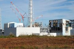 Fukušima při první návštěvě novinářů, 12. listopad 2011