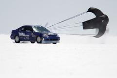 UTAH - 63.každoroční Bonneville SpeedWeek na Boneville Salt Flats u Wendoveru