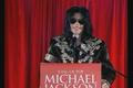 Rodina Michaela Jacksona se chce soudit s pořadatelem koncertů