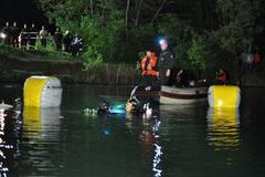 Pád letadla do jezera u Kunovic