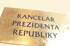 Facebook - Sbírka per pro pana prezidenta