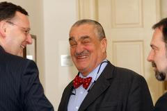 Idilka ve sněmovně