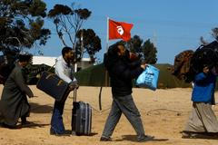 Egyptští uprchlíci utíkají z Libye do Tuniska