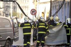 V Olomouci se zřítila část domu, zasypaná žena je mrtvá