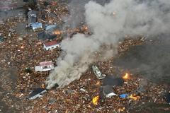 Japonsko zasáhlo zemětřesení a obří vlna tsunami