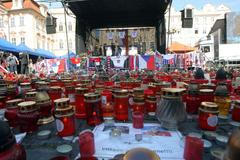 Rozloučení s hokejisty na Staroměstském náměstí