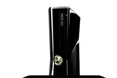 Xbox 360 a pohybový ovladač Kinect