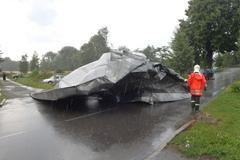 Stržená střecha ve Vrchoslavicích