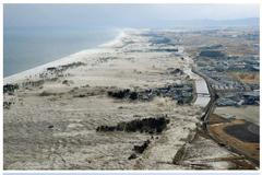 Japonsko půl roku po tsunami - kombo fotky