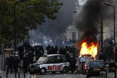 Nepokoje ve Velké Británii