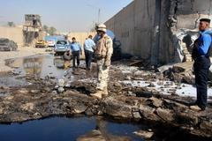 Pumové útoky na Bagdádskou policii: nejméně 17 mrtvých