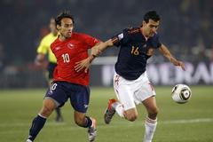 Španělsko - Chile (Valdivia a Busquets)