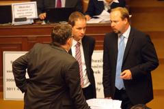 Sněmovna v obstrukcích