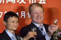 John Chambers (Cisco) a Jack Ma (Alibaba Group)