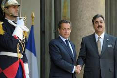 Pákistánský premiér Gilání a francouzský prezident Sarkozy