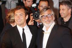 Jude Law a Jiří Bartoška