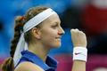 Česká tenistka Petra Kvitová slaví vítězství ve finále Fed Cupu 2011 proti Rusku.