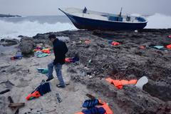 Vraky migrantských lodí na Lampeduse