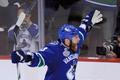 Finále Stanley Cupu 2011: Vancouver - Boston (Raffi Torres)