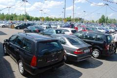 Příprava aut na prodej v autobazaru Auto ESA