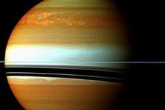 Bouře na Saturnu