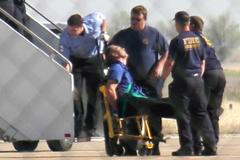 Pilot aerolinek JetBlue Clayton Frederick Osbon na letišti v Austinu