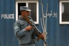 Afghánský policista v Kábulu