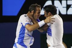 Štěpánek s Paesem se radují z titulu