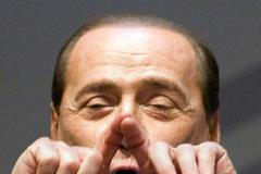 Berlusconi si užívá výkon trestu