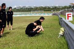 Testy v Sepangu: Tým Honda uctívá památku jezdce Marca Simoncelliho