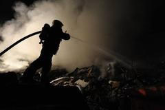 Požár skládky v Libni