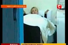 Tymošenková ve vězení na neadtovaném snímku z TV záběrů